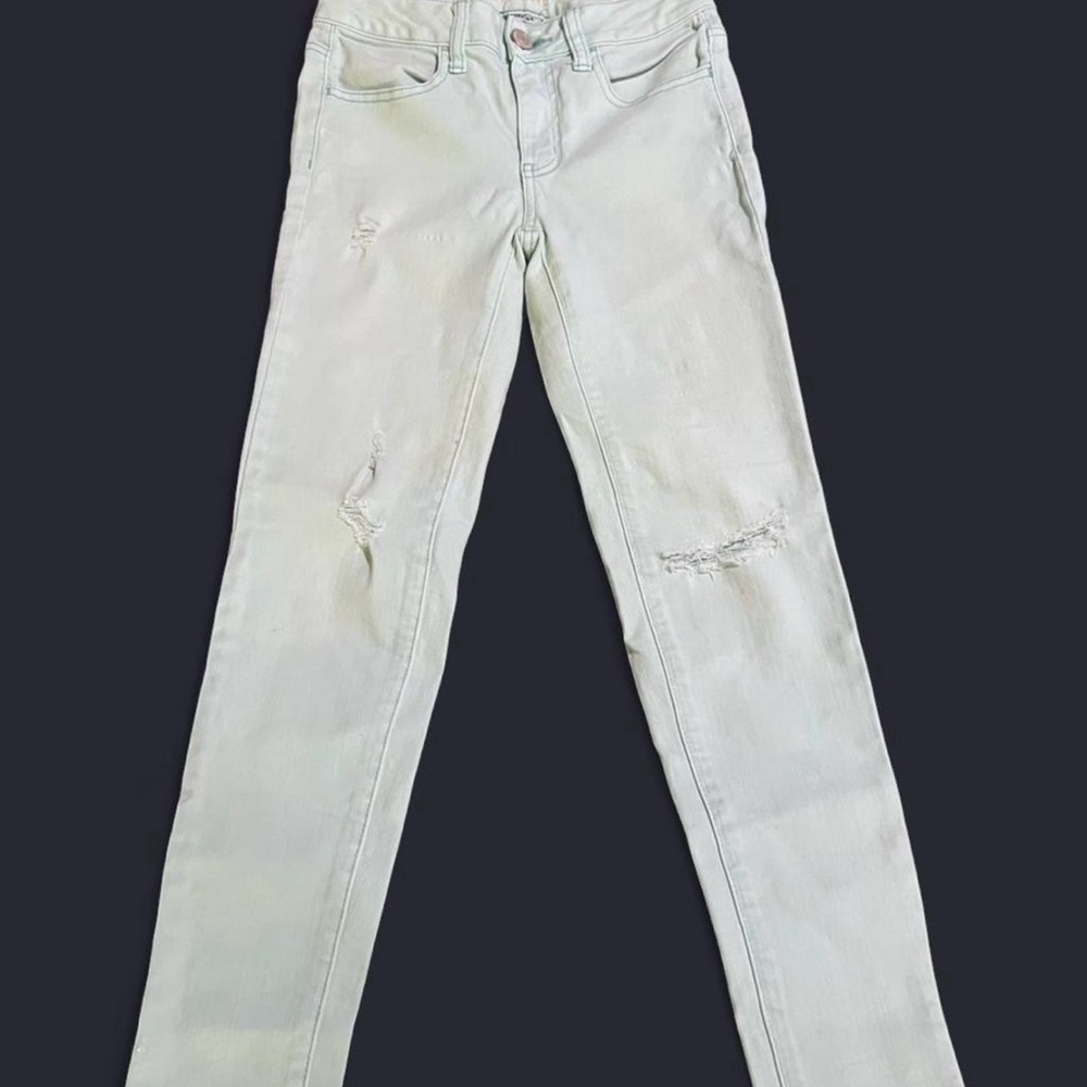 American Eagle Light Wash Distressed Skinny Jeggings